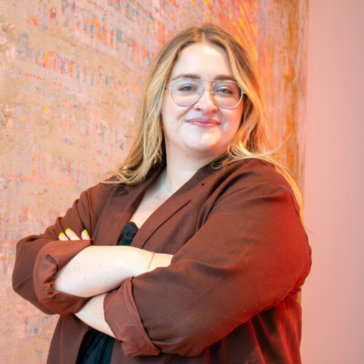 headshot of Sydney Richards