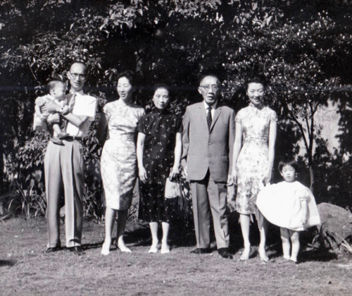 Lo Chia-Lun and his family, 1963. Photo courtesy of Jiu-Fong Lo Chang
