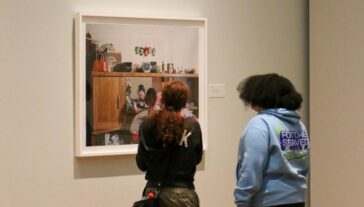 Pioneer High School students viewing Jarod Lews "Strange You Never Knew Exhibition".
