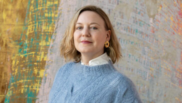 Headshot of Kelly Kivland.