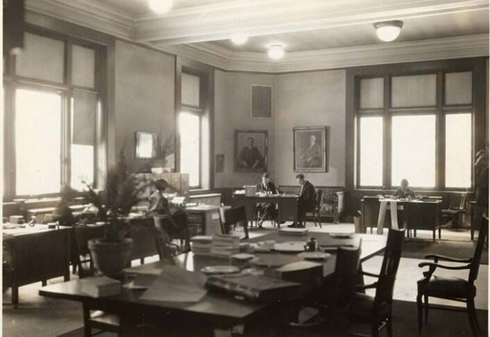 Alumni Association Offices, Alumni Memorial Hall (with front and side windows visible)