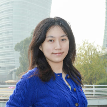 A portrait of a woman